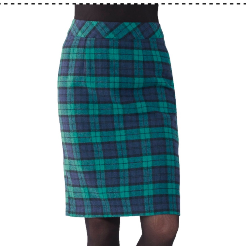 NWOT black watch pencil straight skirt
